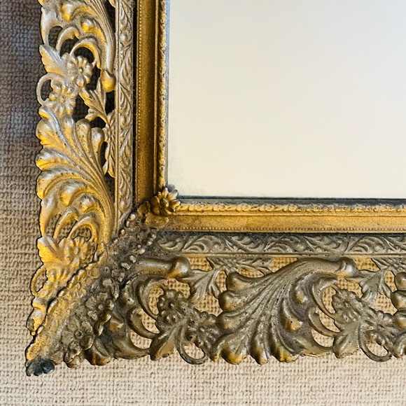 Vintage Vanity Tray, Wall Art, Table Centerpiece - Picture 2 of 4